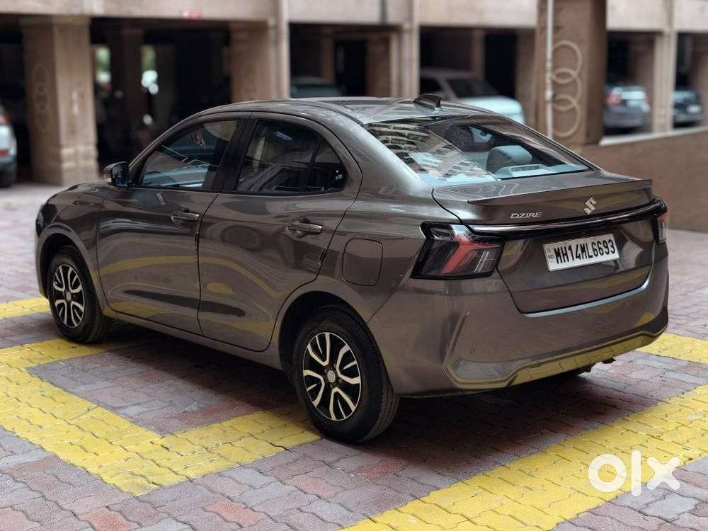 Maruti Suzuki Dzire Vxi Ags, 2025, Petrol