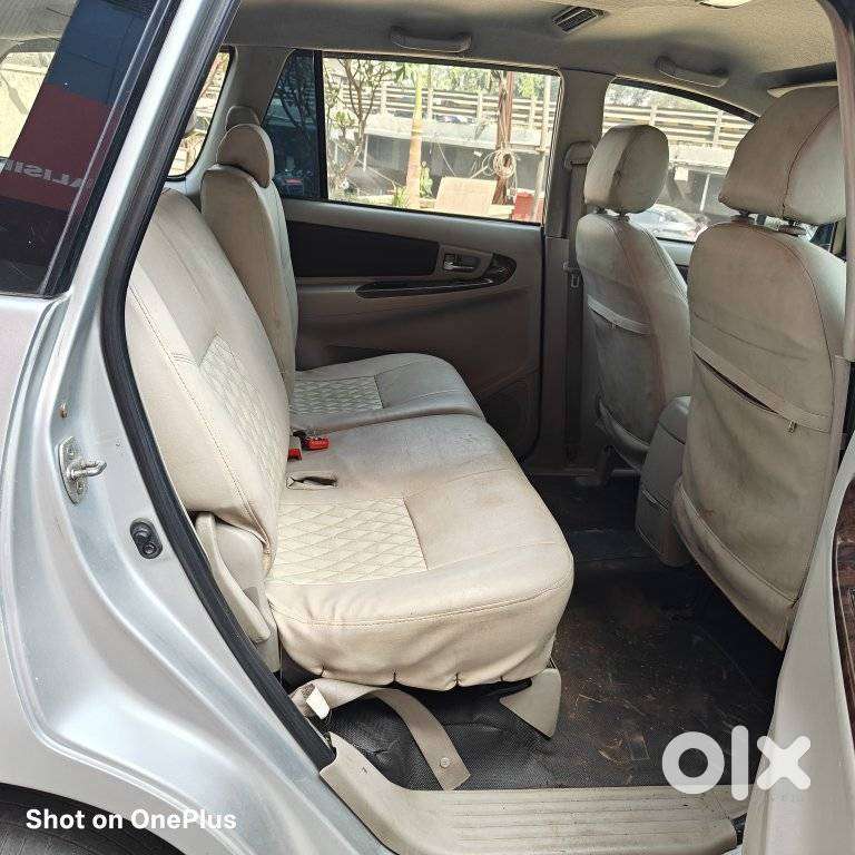 Toyota Innova 2.5 Ev (diesel) Ps 8 Seater Bs Iv, 2013, Diesel