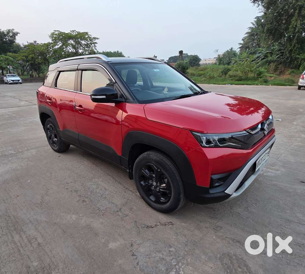 Maruti Suzuki Brezza 1.5 Zxi Smart Hybrid Dual Tone, 2023, Petrol