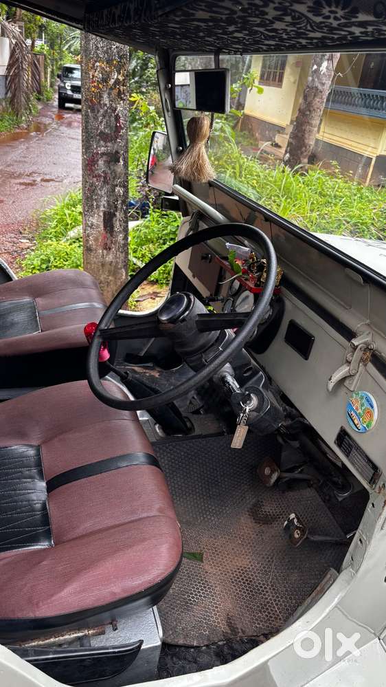 Mahindra Jeep 1994