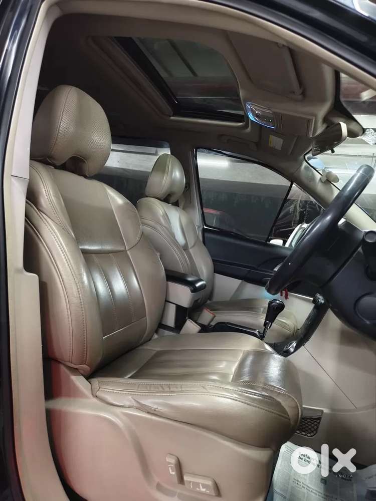 Mahindra Xuv500 At W10 Fwd, 2017, Diesel