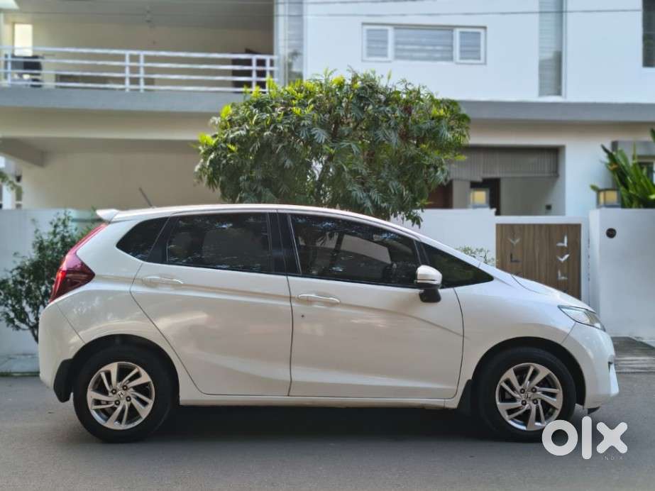 Honda Jazz V Cvt, 2017, Petrol