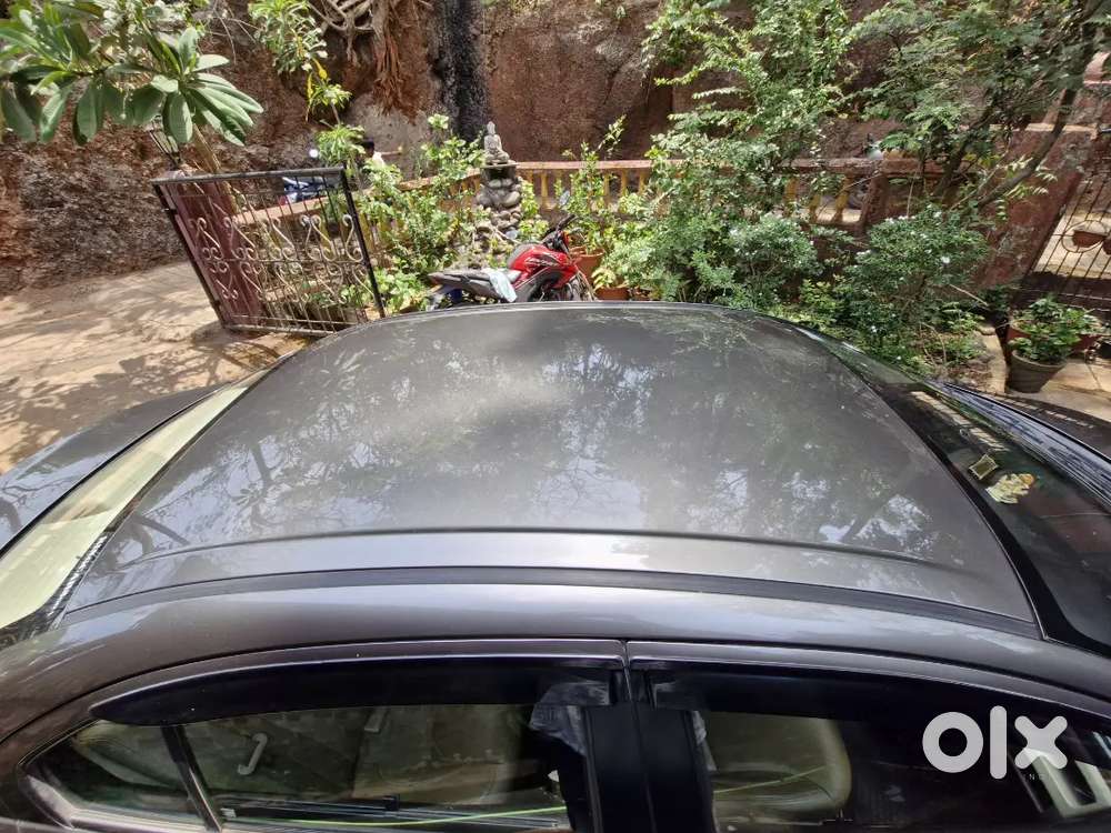 Maruti Suzuki Ciaz Smart Hybrid Alpha 2018 Petrol 32000 Km Driven