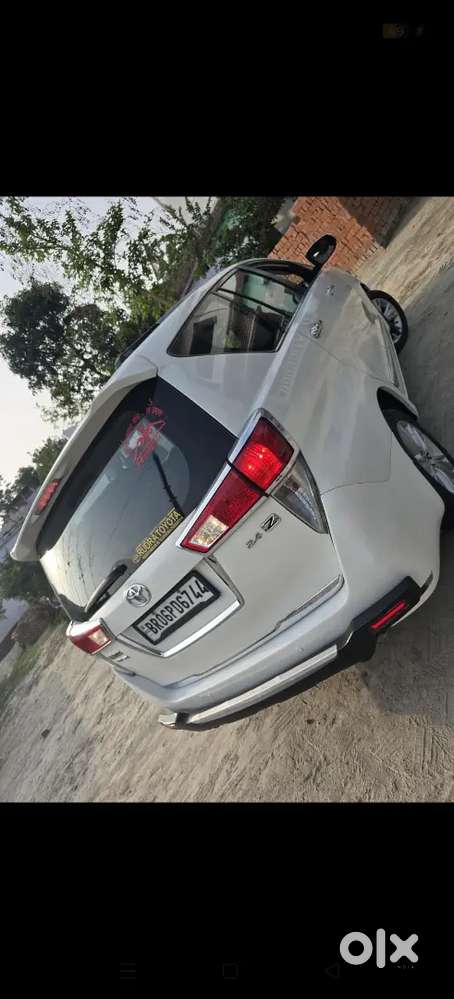 Toyota Innova Crysta 2018 Top Model