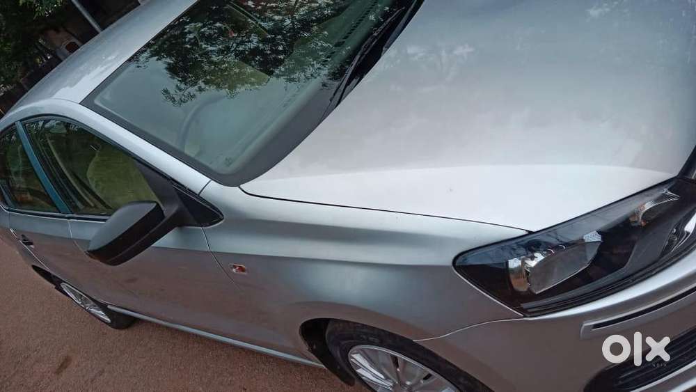 Volkswagen Vento 2010-2013 Petrol Comfortline, 2011, Petrol