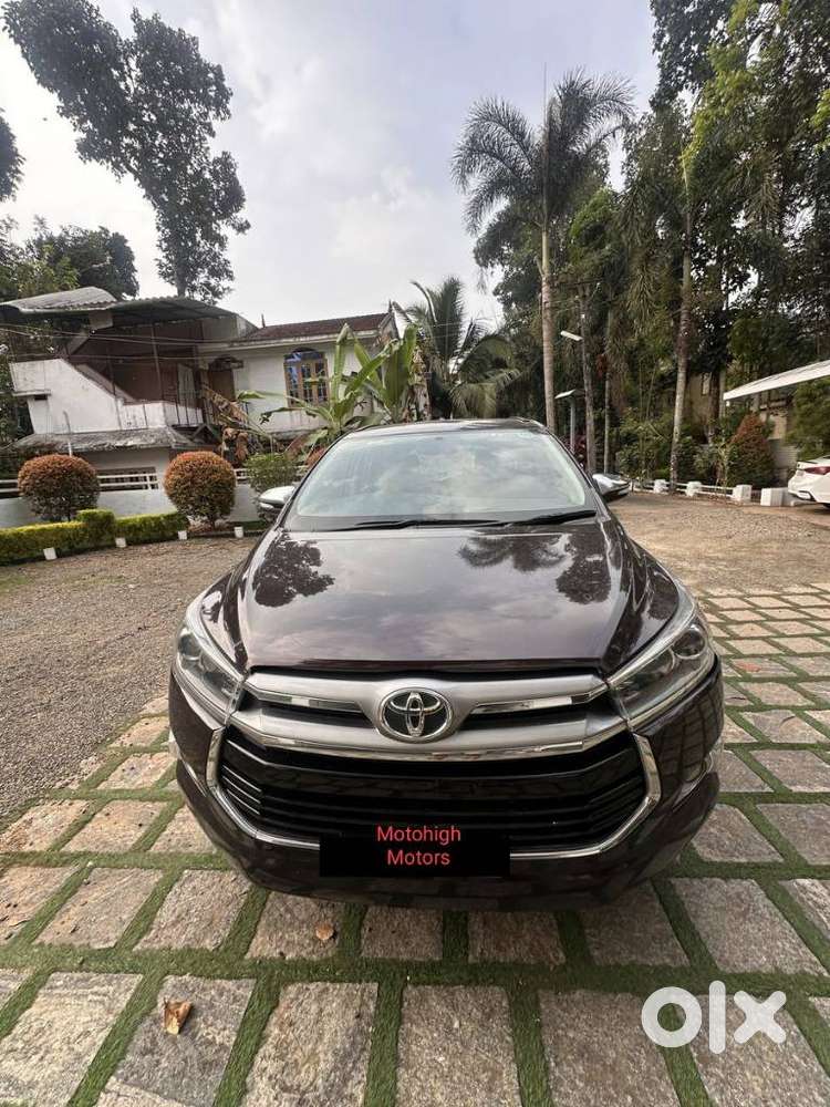 Toyota Innova Crysta 2.7 Vx Mt, 2017, Diesel