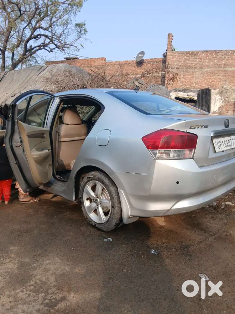 Honda City 2016 Cng & Hybrids 40000 Km Driven