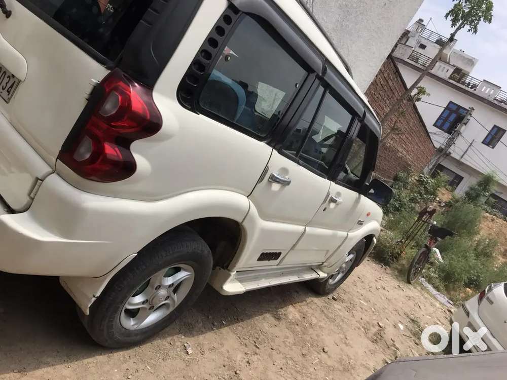 Mahindra Scorpio Diesel Manual 2010 Km Driven 140000