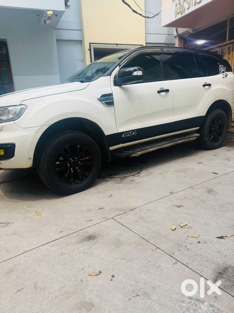Ford Endeavour Diesel 2016