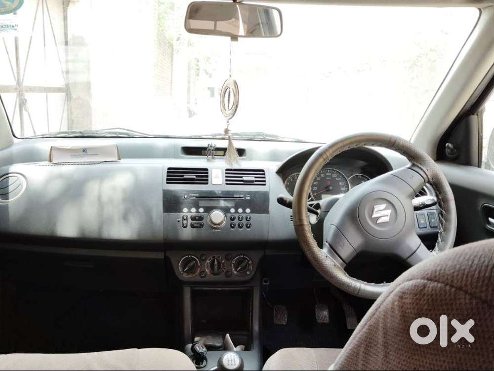 Maruti Suzuki Swift Dzire (2010) Vxi
