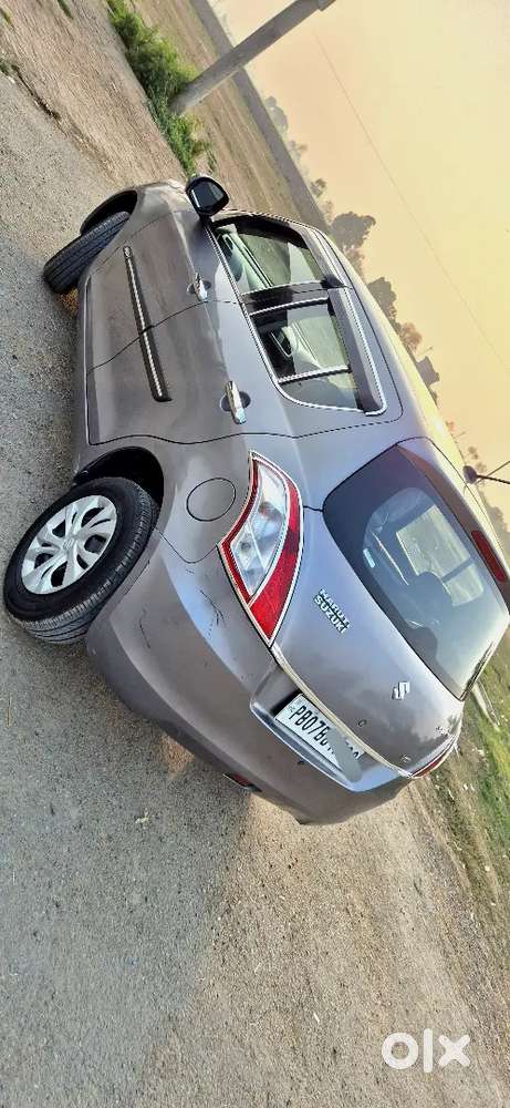 Maruti Suzuki Swift 2016