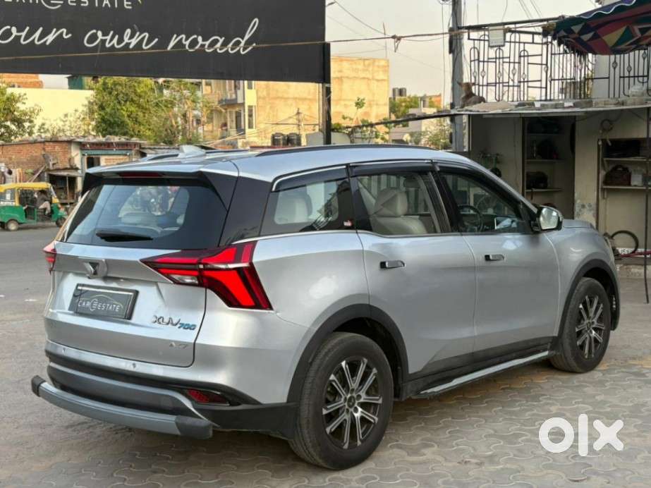 Mahindra Xuv700 Ax7l 6 Str At, 2023, Petrol