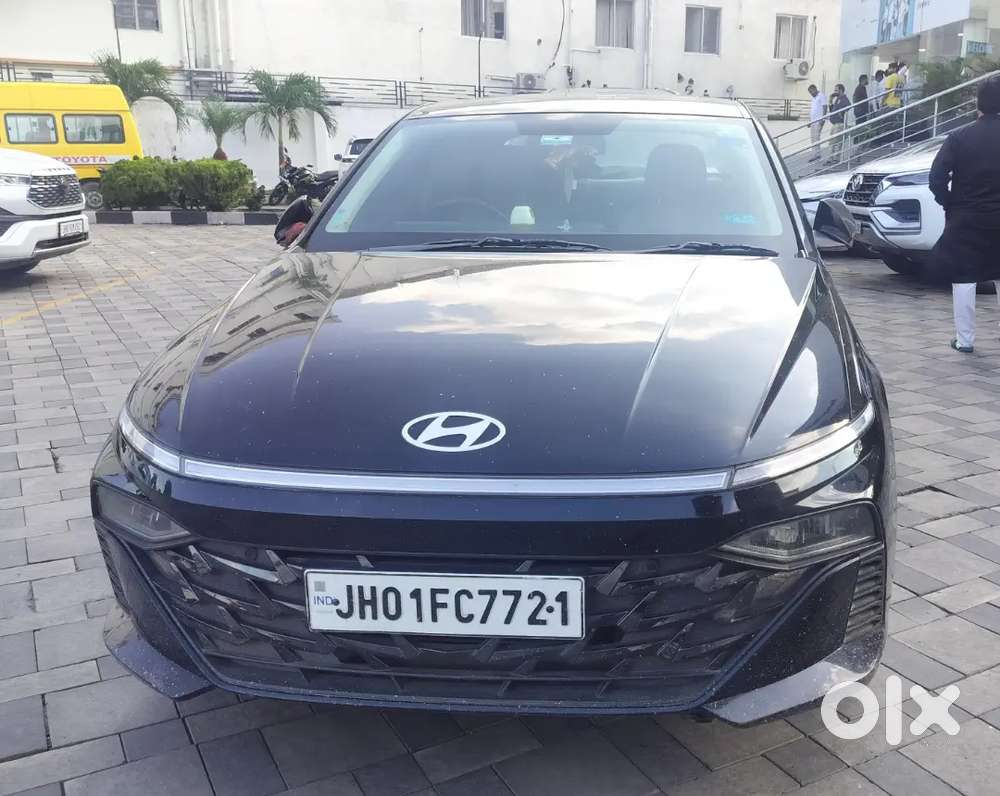 Hyundai Verna Sx(o) 2023 Petrol At