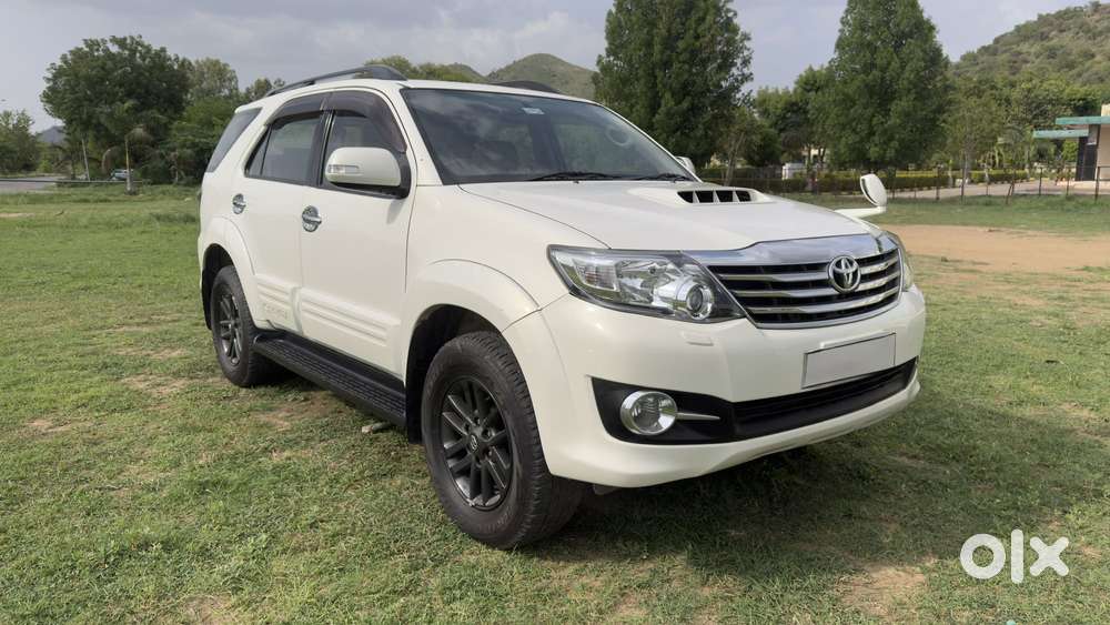 Toyota Fortuner 3.0 4x2 Mt, 2015, Diesel