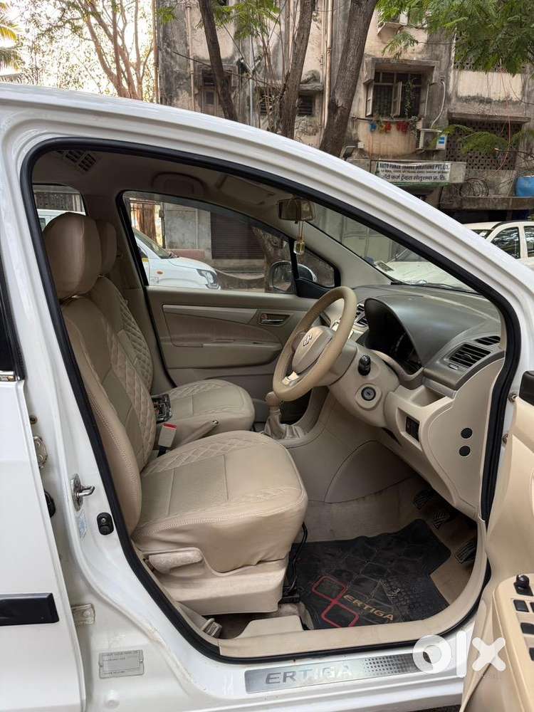 Maruti Suzuki Ertiga Vxi Petrol/cng