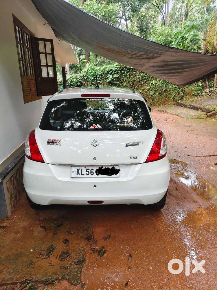 Maruti Suzuki Swift 2017 Petrol Single Owner 90000 Km Driven