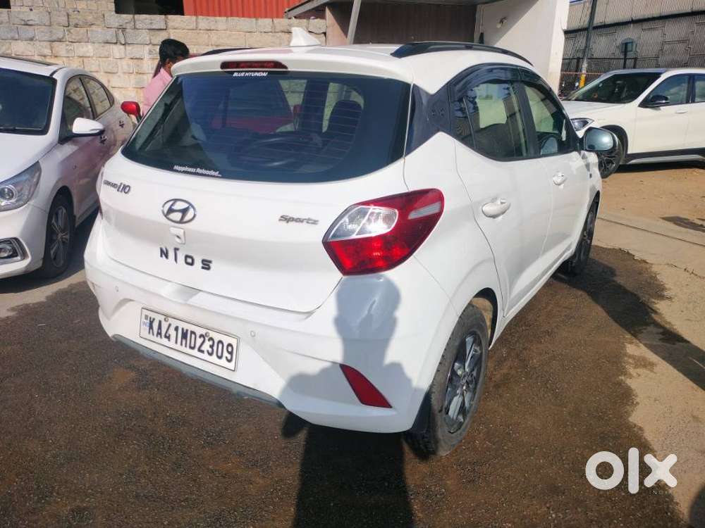 Hyundai Grand I10 Nios Amt Sportz, 2021, Petrol