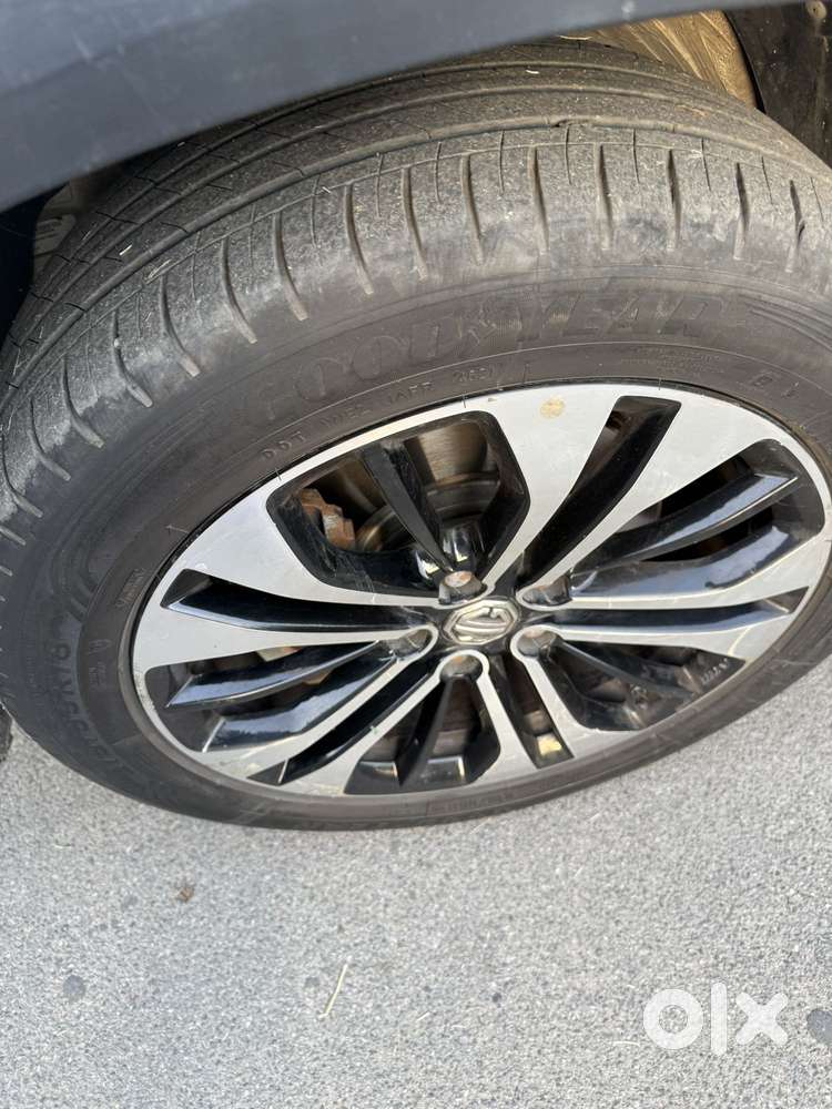 Mg Hector Plus 1.5 Sharp Turbo Cvt 6 Str, 2022, Petrol