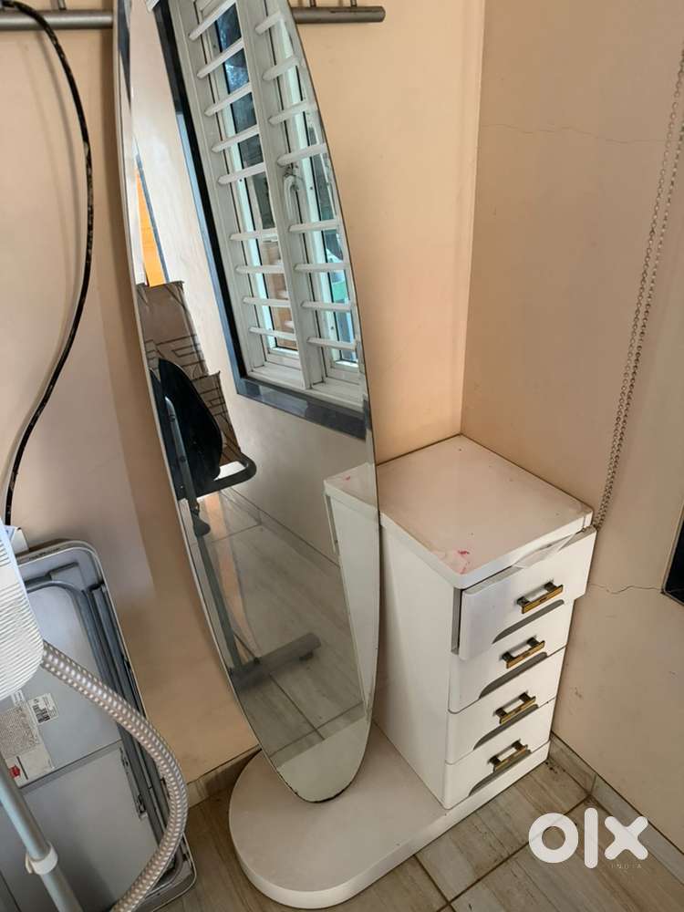 Mirror and wardrobe