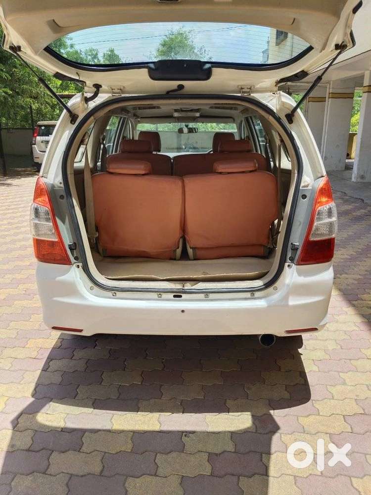 Toyota Innova 2.5 G (diesel) 8 Seater, 2008, Diesel