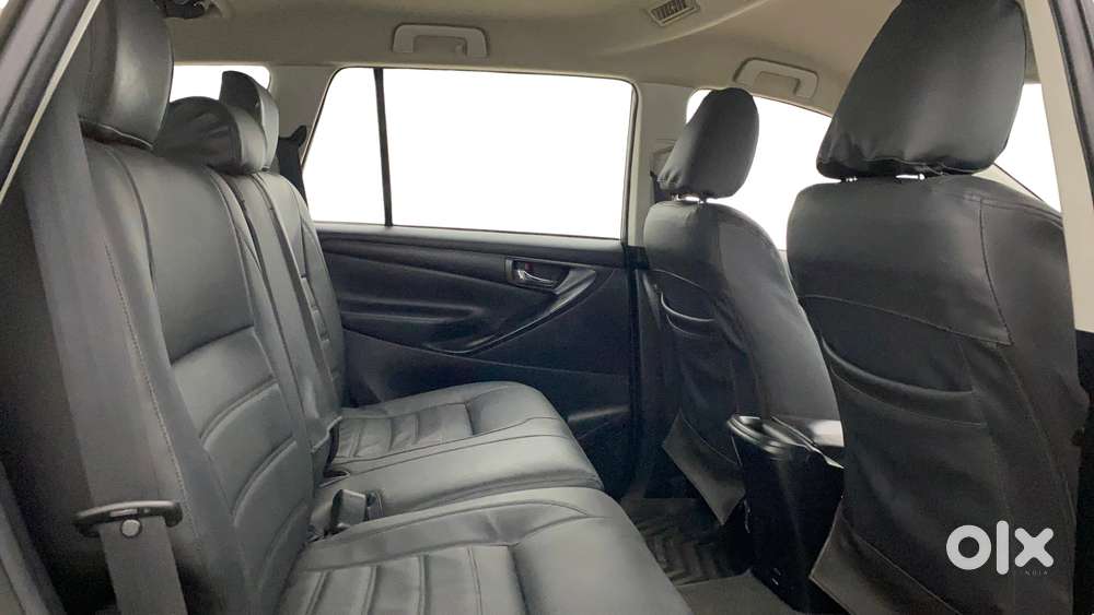 Toyota Innova Crysta 2.7 Gx Mt 8s, 2018, Petrol