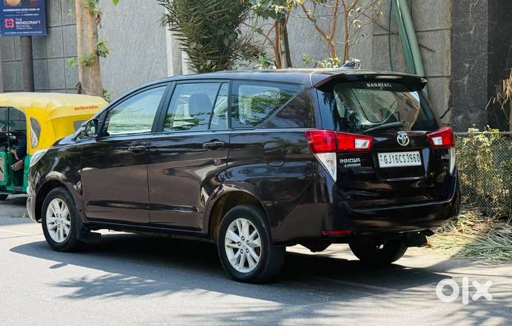 Toyota Innova Crysta 2.4 Gx Mt 8s, 2020, Diesel