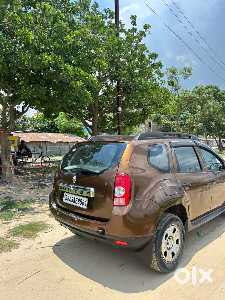 Renault Duster 2014 Petrol 105000 Km Driven