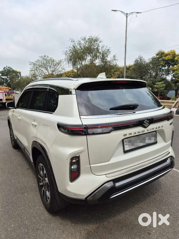 Maruti Suzuki Grand Vitara 2025 Hybrids 19500 Km Driven