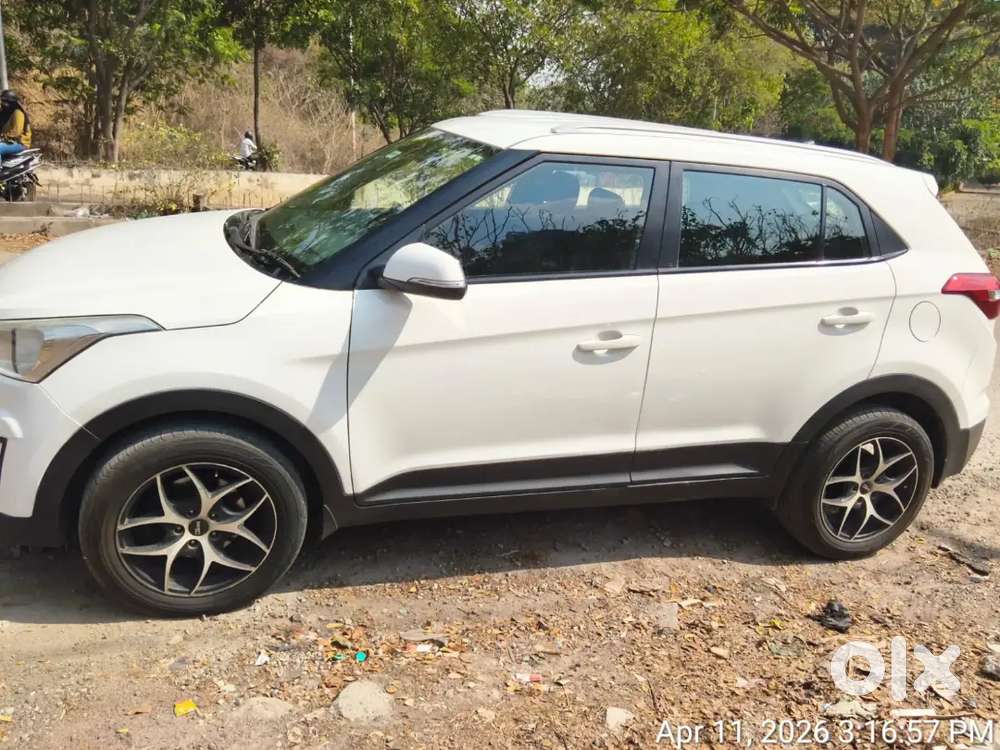 Hyundai Creta 1.4 E+
Single Comp 
Km 95k 
Showroom Maintain