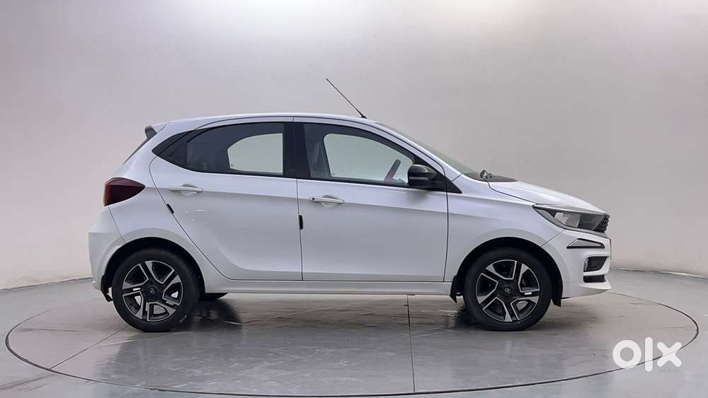 Tata Tiago Xza Plus, 2022, Petrol