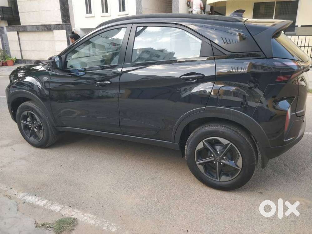 Tata Nexon Fearless Plus (ps) 1.2 Petrol Dca (adas), 2026, Petrol