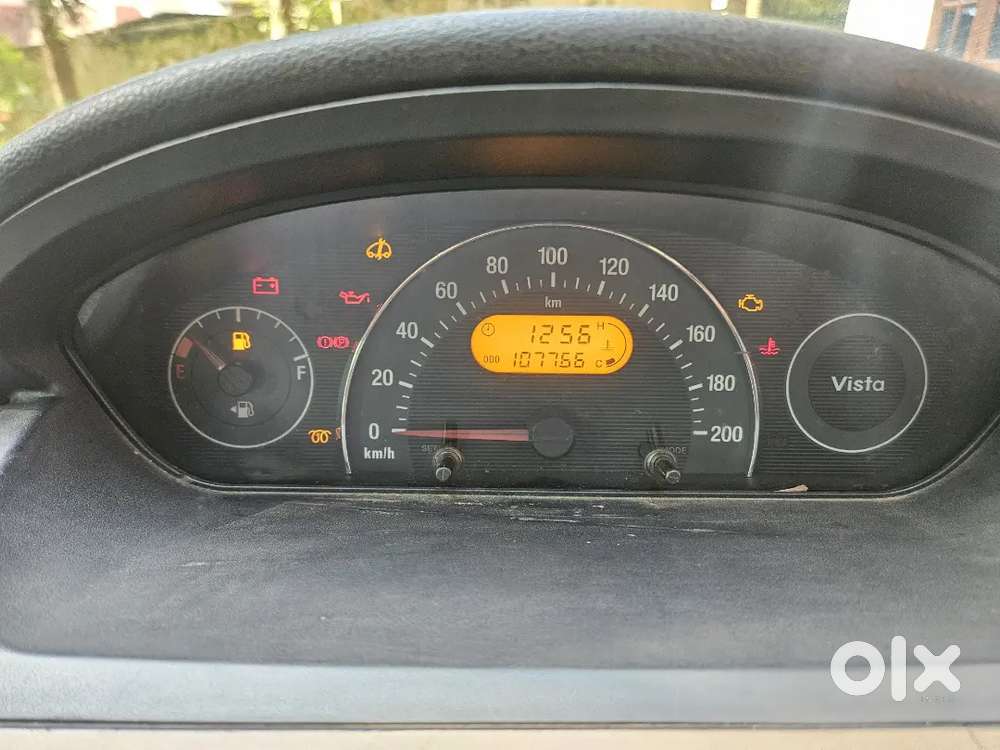 Tata Indica Vista 2013 Diesel Well Maintained.