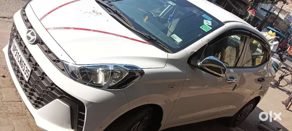 सिर्फ पंच मैन चली हुई है