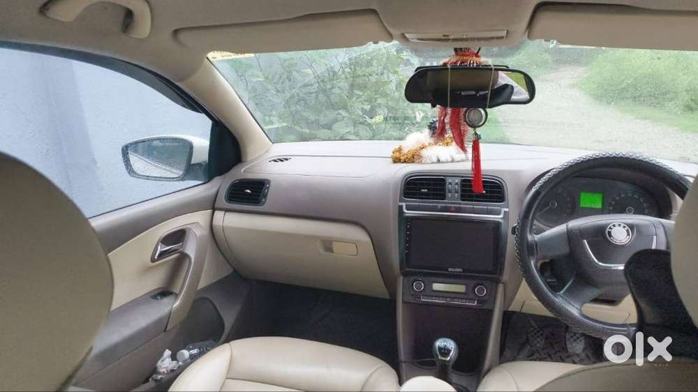 Skoda Rapid 2012 January. Gadi Ki Condition Bhut Achi He