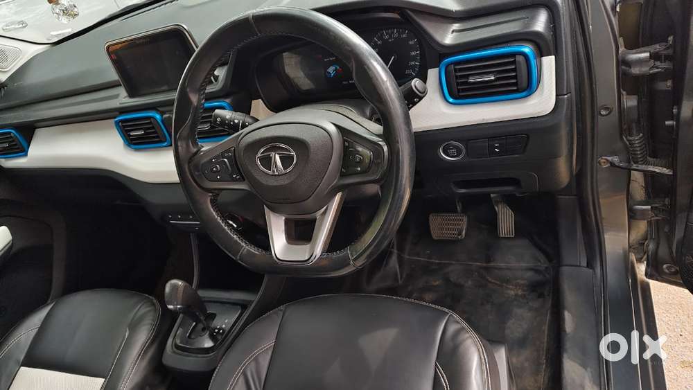 Tata Punch 1.2 Revotron Accomplished Camo Amt, 2022, Petrol