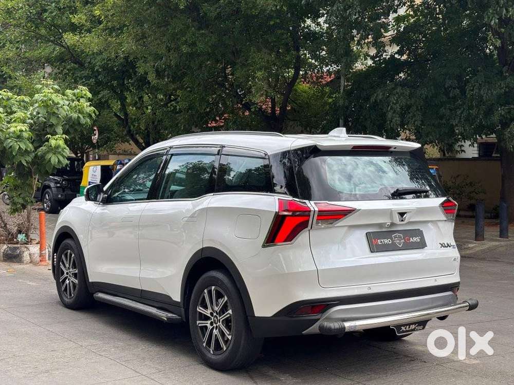 Mahindra Xuv700 2.2 Ax 7 Diesel At Str, 2025, Diesel