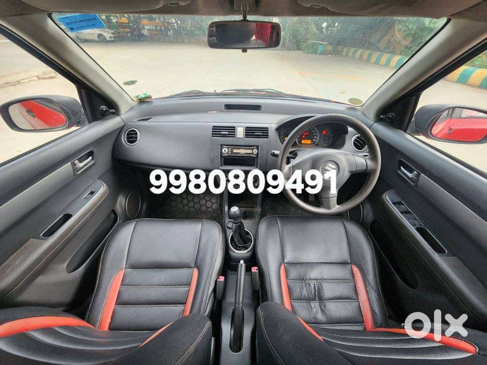 Maruti Suzuki Swift Vxi + Manual, 2006, Petrol