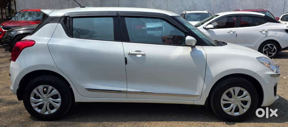 Maruti Suzuki Swift Vxi + Manual, 2020, Petrol