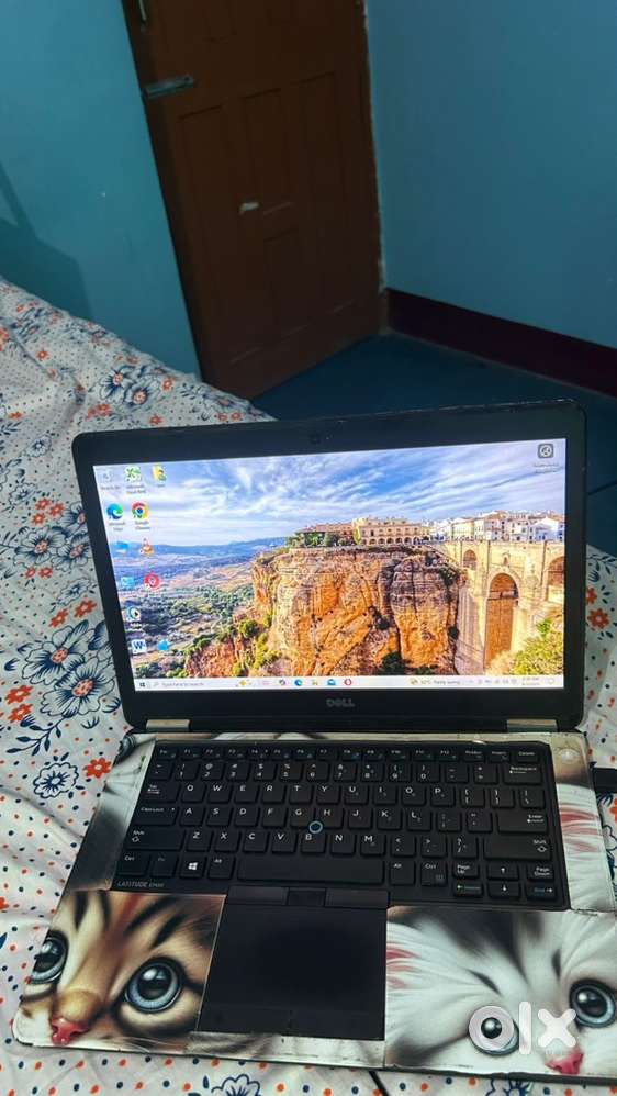 i7 E7450 SSD 256gb