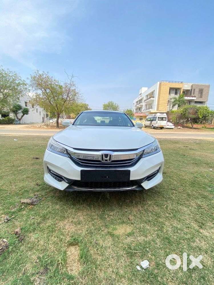 Honda Accord Hybrid Cvt, 2016, Petrol