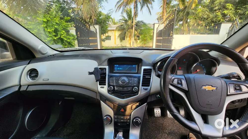 Pristine 2013 Chevrolet Cruze Ltz (diesel) | Top-end | Well-maintained