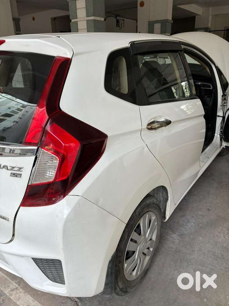 Honda Jazz Automatic 2015 Cng