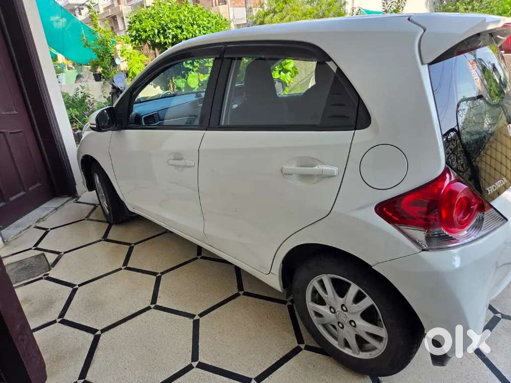 Honda Brio Vx Petrol 2017