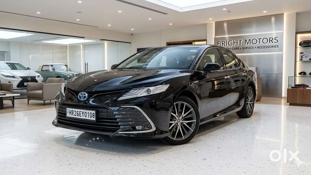 Toyota Camry 2.5 Hybrid, 2022, Petrol