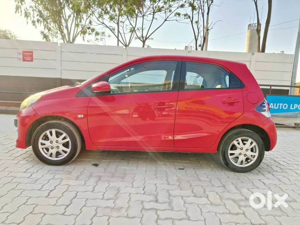 Honda Brio Vx Mt, 2015, Petrol