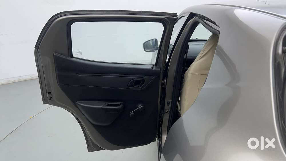 Renault Kwid 1.0 Rxt, 2017, Petrol