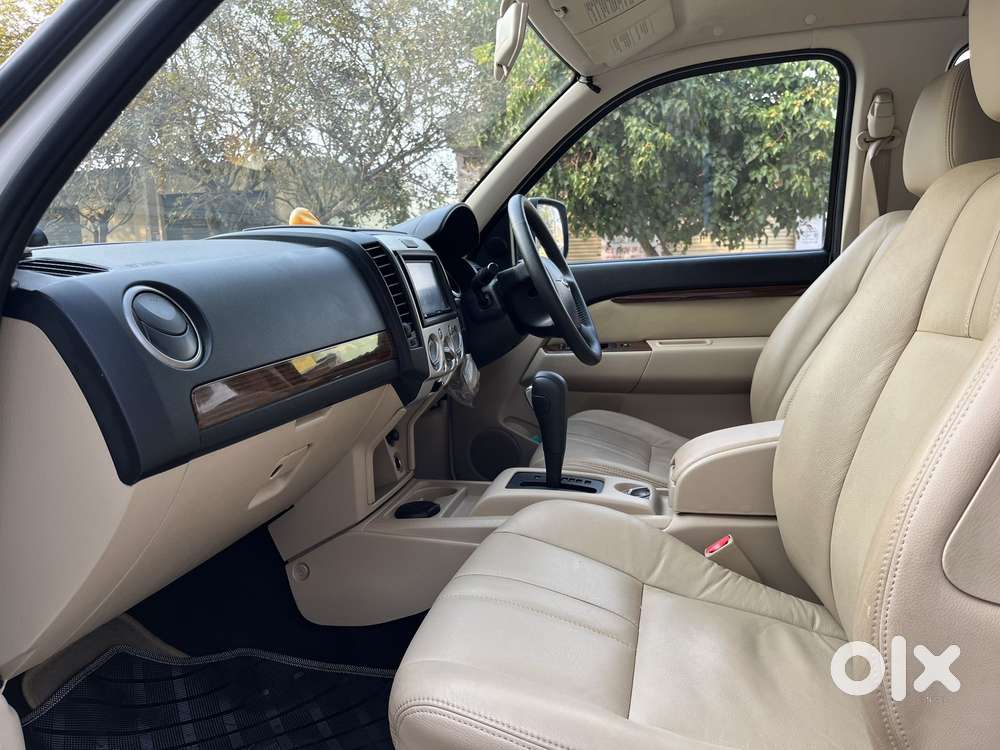 Ford Endeavour 3.2 Titanium At 4x4, 2014, Diesel