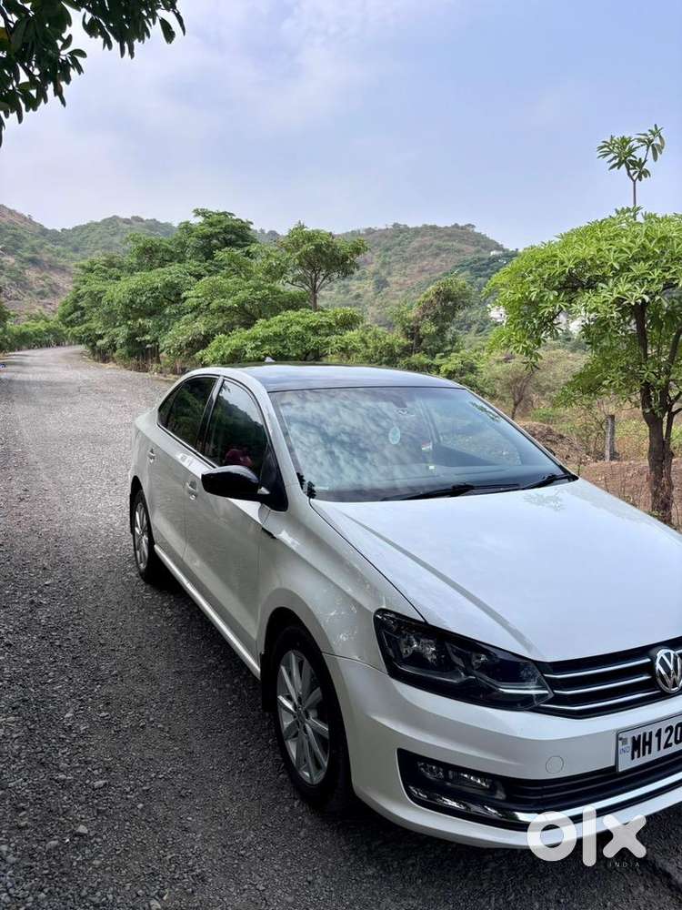 Volkswagen Vento 1.5 Tdi At Highline Plus (2017)