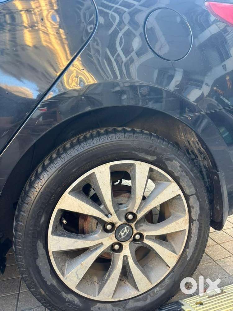 Hyundai Verna Automatic 2017 Petrol 115000 Km Driven