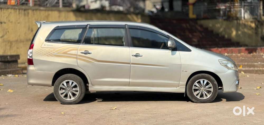 Toyota Innova 2.5 V 7 Str, 2016, Diesel